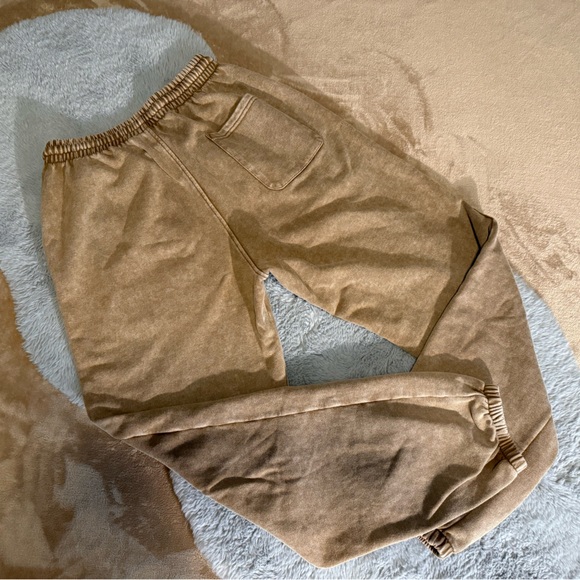 NWOT Acid Washed Joggers - Picture 5 of 9